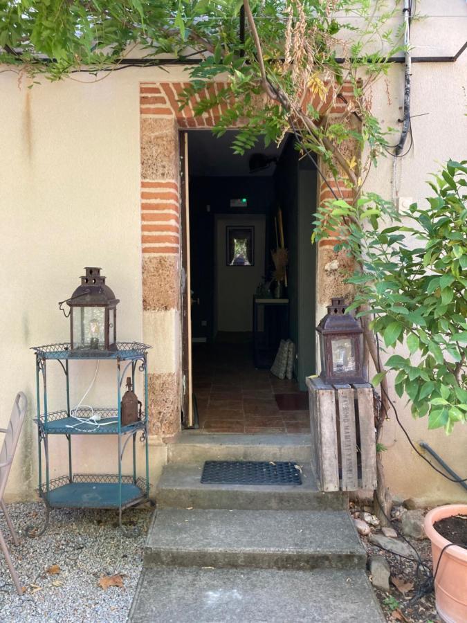 16 Bis-Gite-Hotel-Appartement Marssac-sur-Tarn Exterior photo